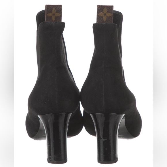 Louis Vuitton Suede Chelsea Boots - Picture 1 of 15